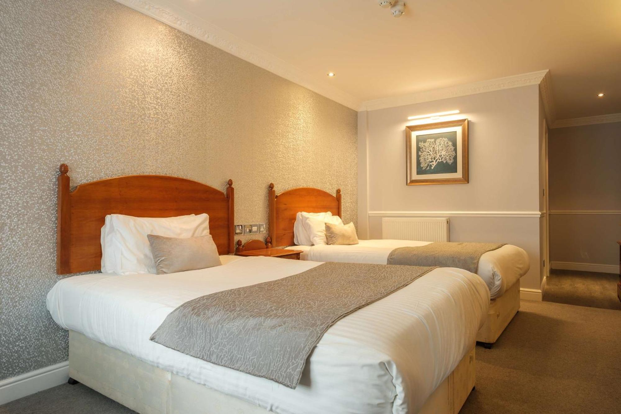 Moor Hall Hotel & Spa Sutton Coldfield Exterior foto